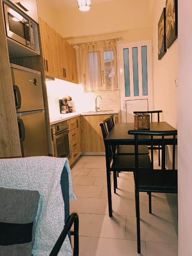 Home In The Heart Of City Athènes Extérieur photo